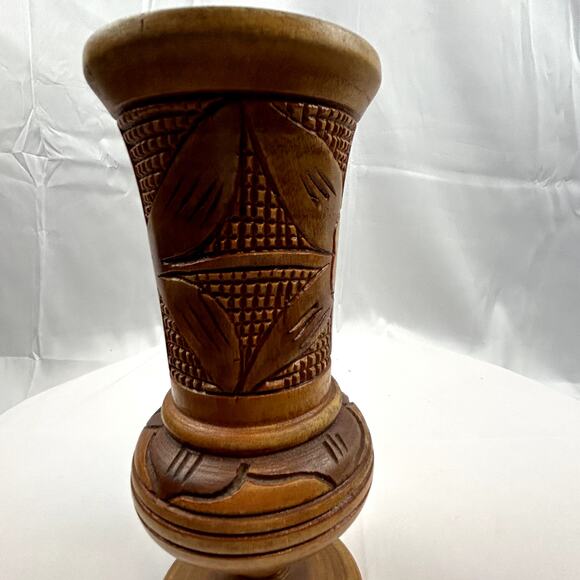 Wood Vase Vintage Hand Carved handmade floral design art unused - Picture 9 of 10